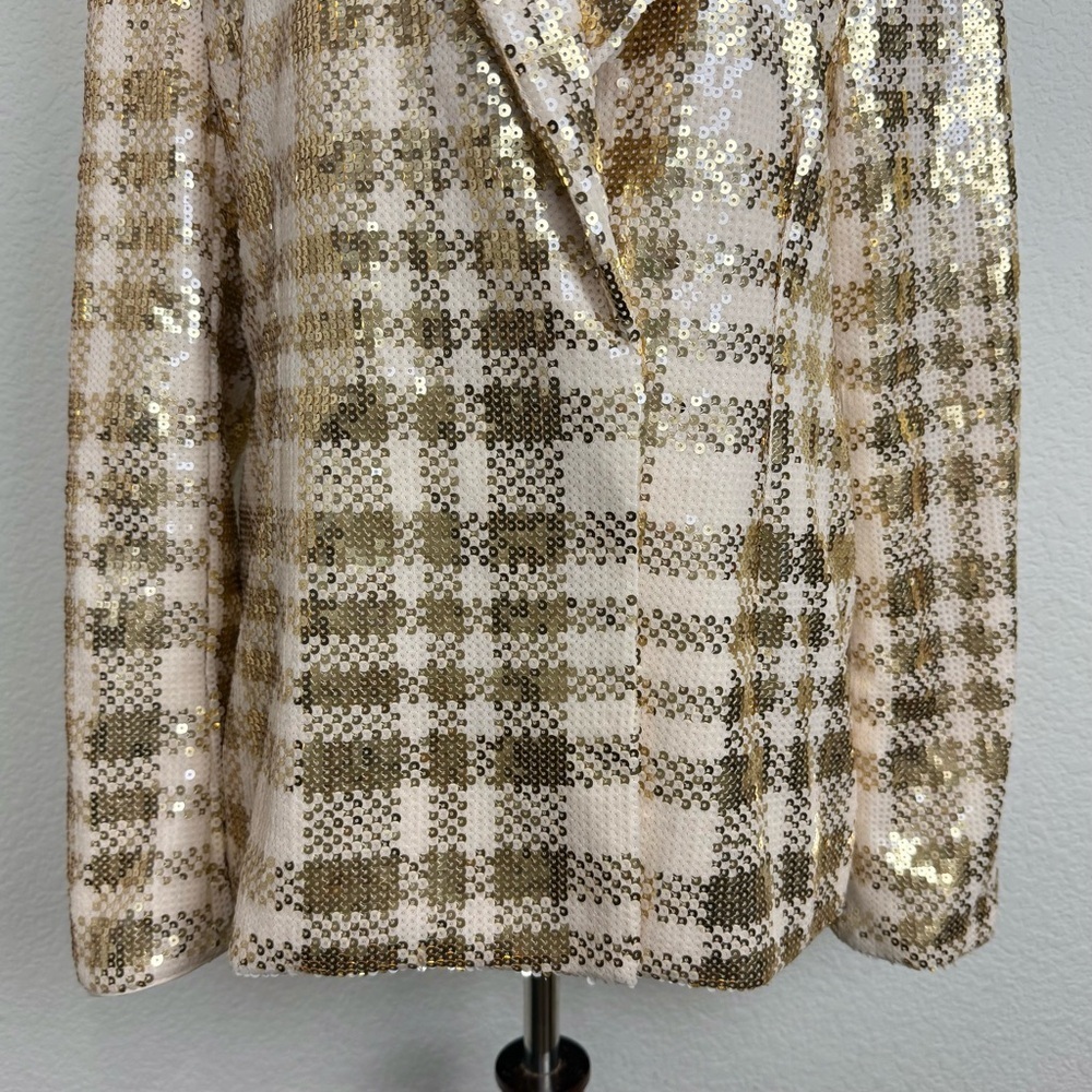 Ivy City Co Blanche Blazer Gold Sequin Jacket - Picture 7 of 16